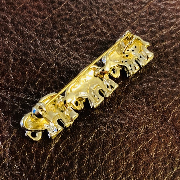 Three Elephants Brooch - Picture 5 of 8